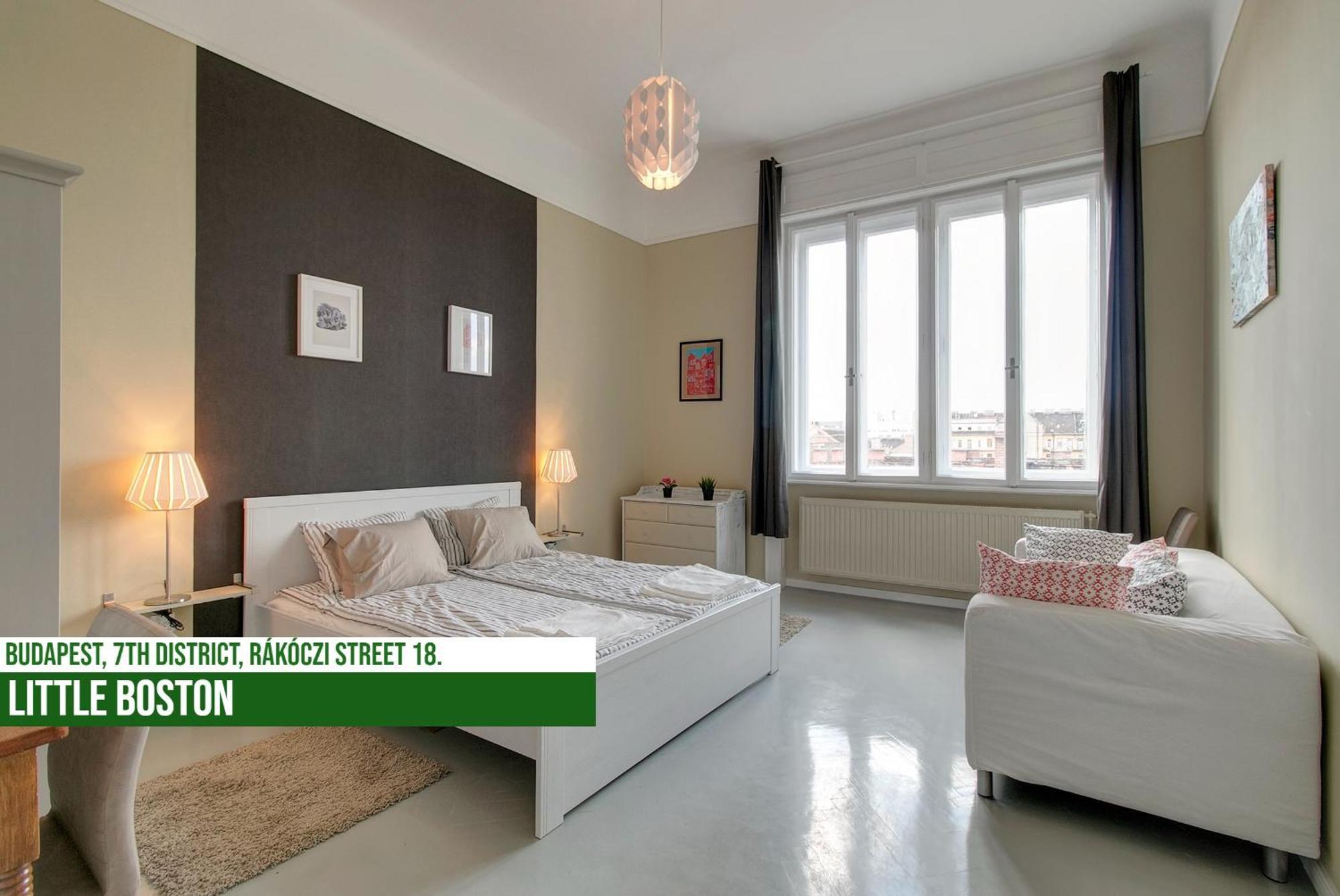 Little Americas Soho Apartments Budapest Luaran gambar